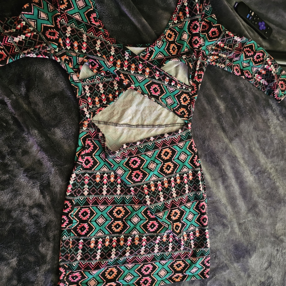 Charlotte Russe Teal & Pink Geometric Backless Bodycon Dress